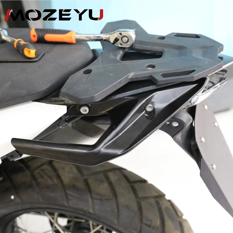 

Ручка-держатель для пассажирского сиденья мотоцикла 2026 года для KTM 125 200 250 390 Duke 2017-2019 2020 2021 2022 2023 2024 2025