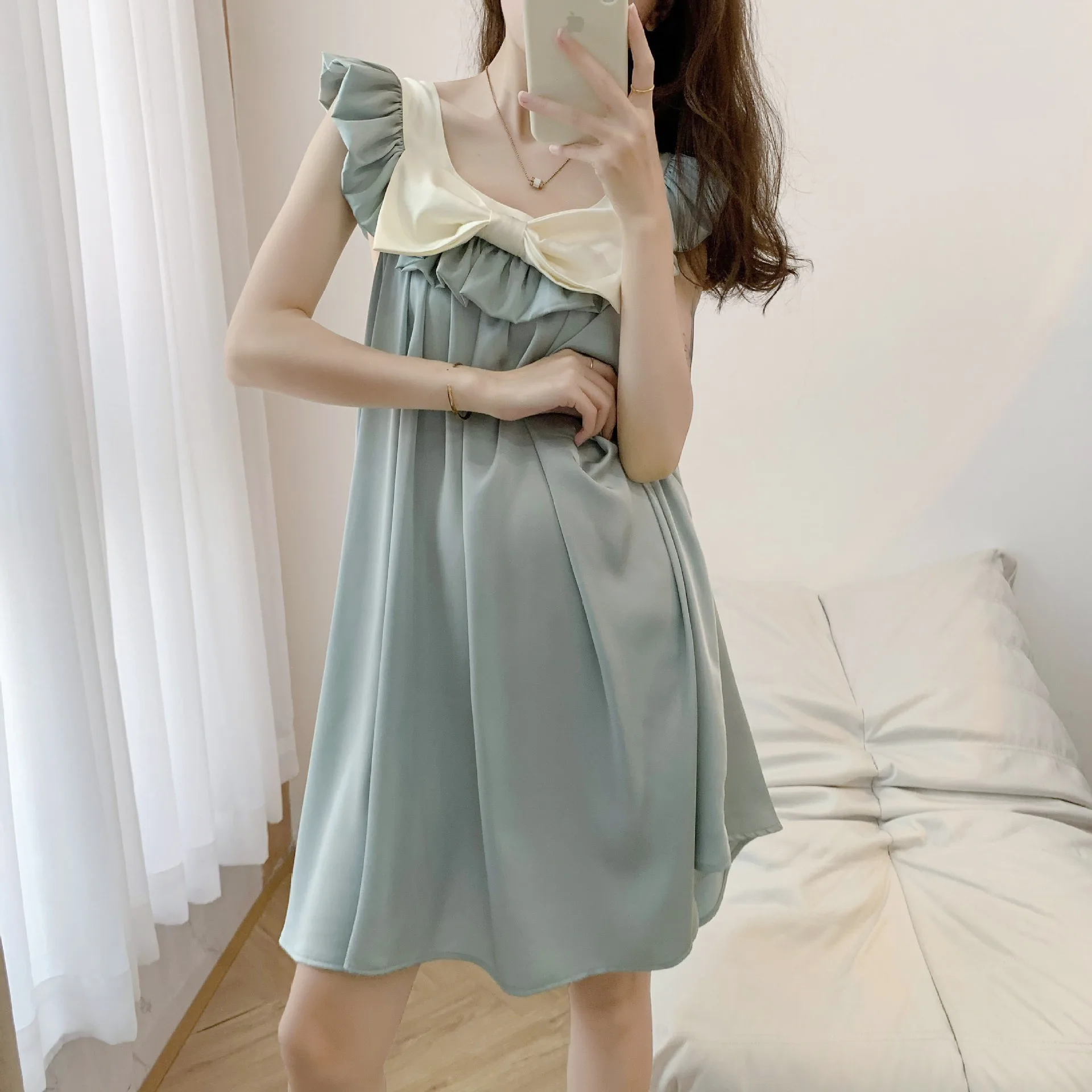 

Summer Female Nightdress Bathrobe Loungewear Elegant French Ruffles Bow Applique Square Collar Nightgown Sleepshirt Home Wear