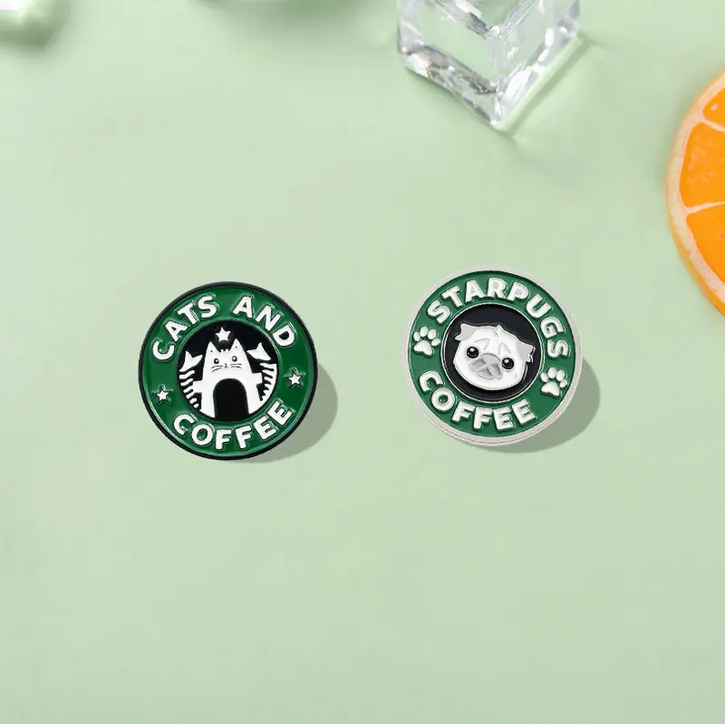 Pin esmaltado de café para gatos, broches personalizados de Pug, cachorro, gato, café, insignias, bolso, camisa, Pin de solapa, hebilla, joyería de animales bonita, regalo para amigos