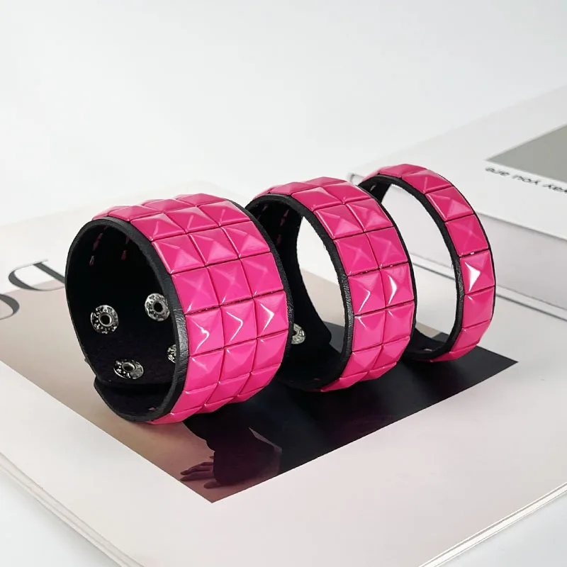 abrock Pyramid Studded Leather Bracelet