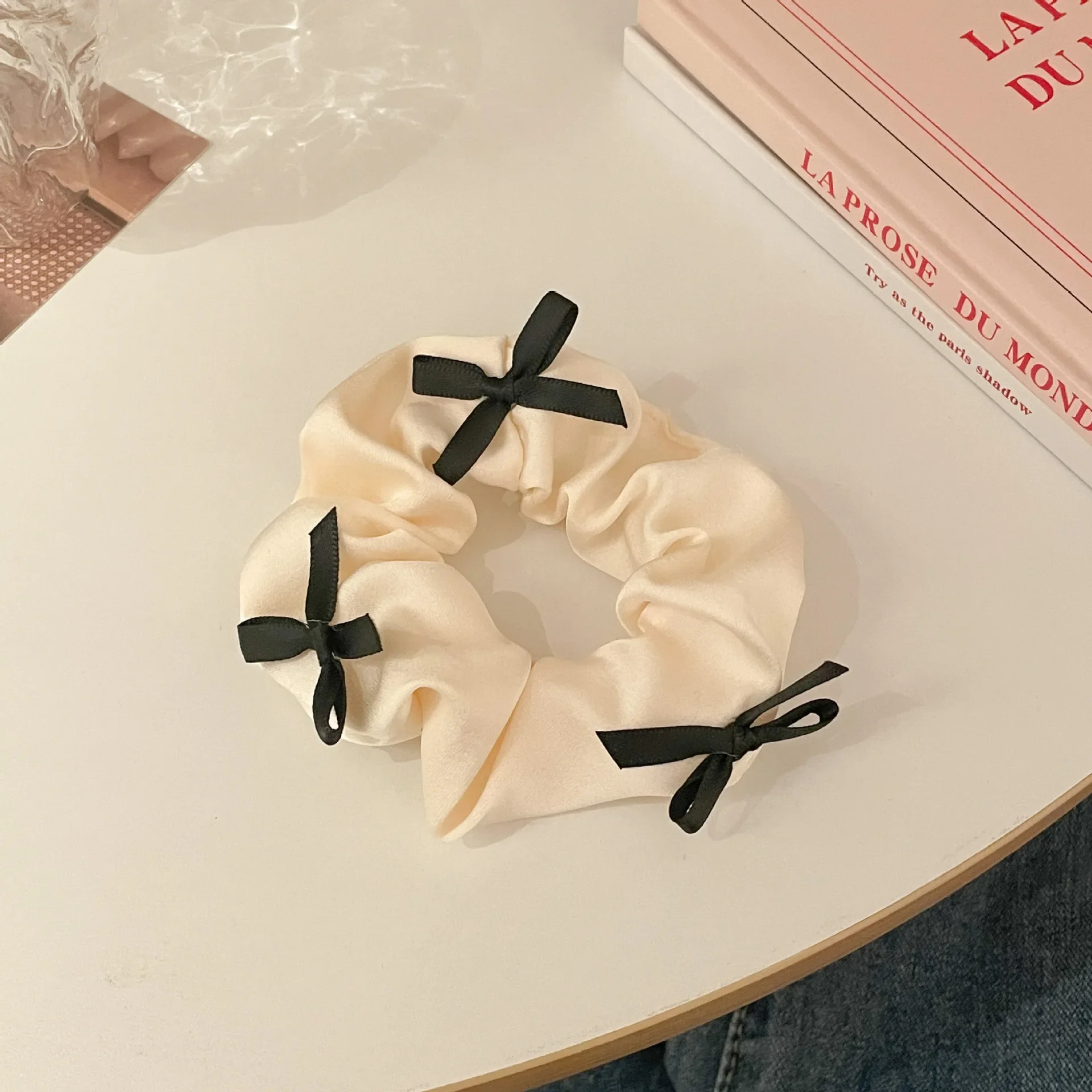 Sweet Korean-style Bow Hair Elegant Black-and-white Department Ruffle Cloth Art Super Fairy Satin Large Intestine Hair Rings