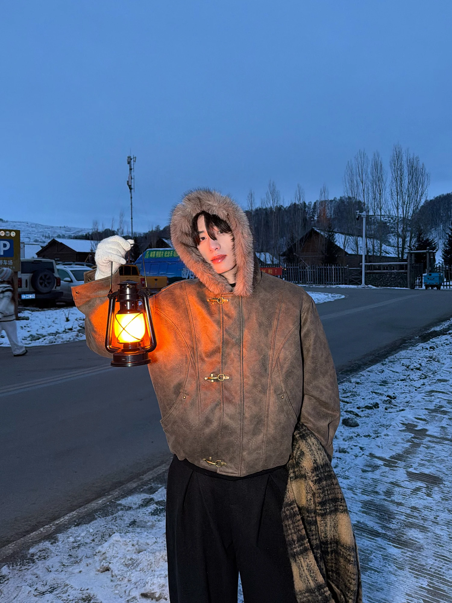 

Onelycns Men's Suede Cotton Jaet Winter Warm Faionable Hooded Zipper Closure Mountain Eagle Pattern American Casual Sle