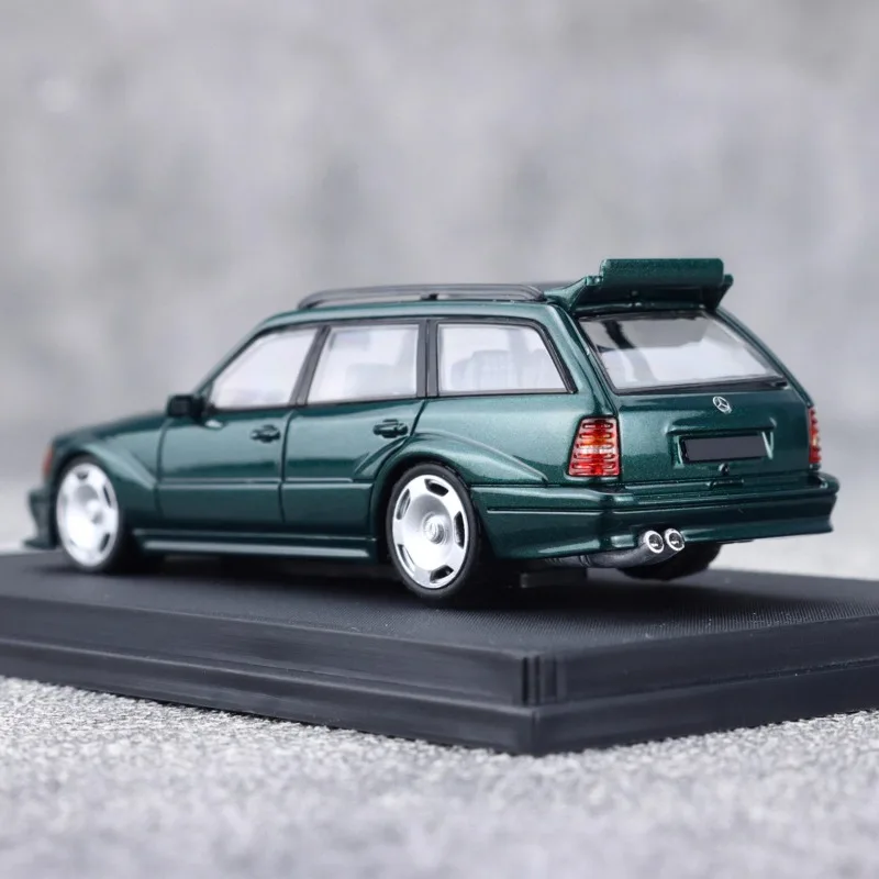 مورتال 1/64 بنز S124 MODEII EVO2 لعبة معدنيّة سيارة دييكاست نموذج معدني الهدايا