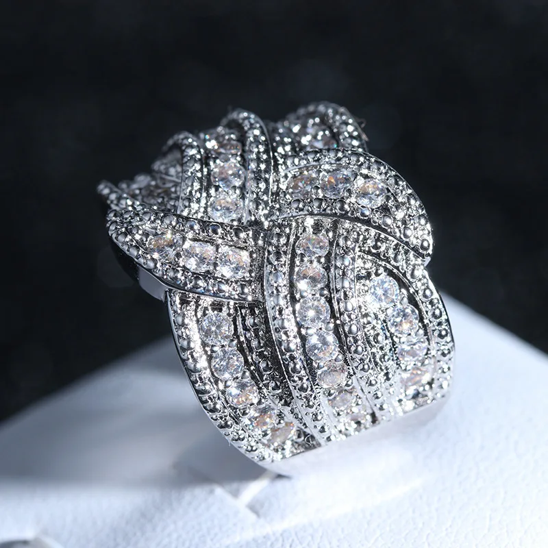 High end, irregular lines, fully inlaid zircon rings, women's Instagram fashion, cool style, personalized jewelry