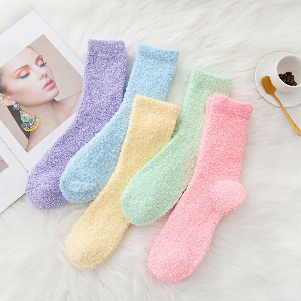5Pairs جوارب يمكن السير بها على الأرض المرجان الصوف رشاقته دافئ دافئ النوم الجوارب تنفس لينة خفيفة الوزن الشتاء جوارب المنزلية