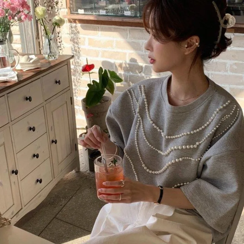 Ins Round Neck Loose Exquisite Beaded Short Sleeve Fashion T-shirt Sweater Spring and Autumn Temperament Commuter Top Beautiful
