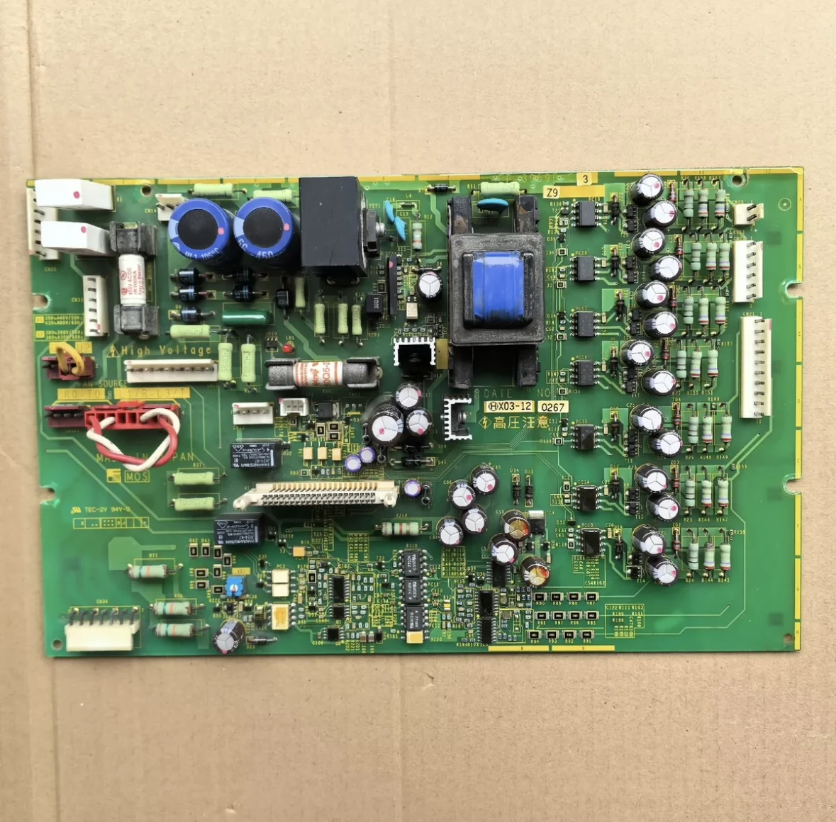 

Fujifilm inverter EP-3959E-C3 power drive board G11/P11 series 45-55KW second-hand test function is normal