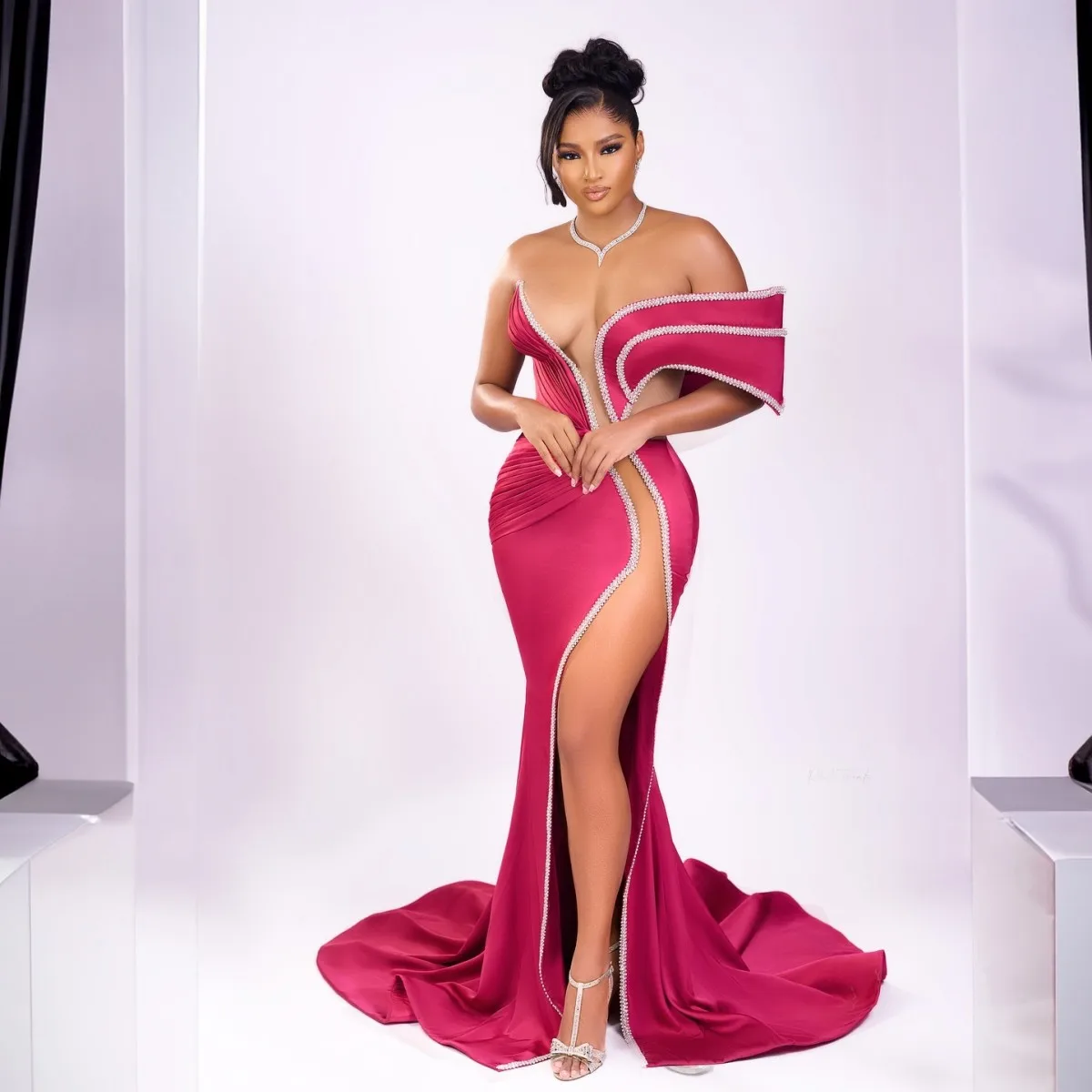 FUchsia Mermaid Prom Dresses  Sexy Neckline High Slit Pleats فساتين السهرة Plus Size Evening Dress Party Gowns