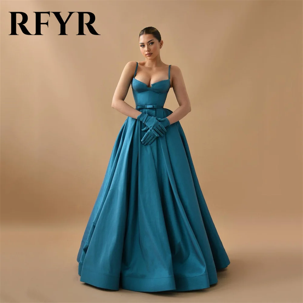 

RFYR Navy Blue Evening Dresses A-Line Satin فستان سهرة Spaghetti Strap Prom Gowns with Bow Sweep Train Formal Occasion Dress