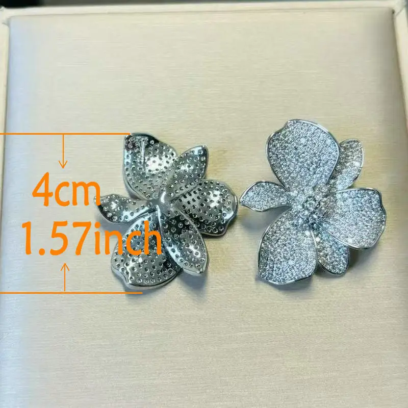 Fashion Golden Color Cubic Zirconia  Big Flower Stud Earring for Women