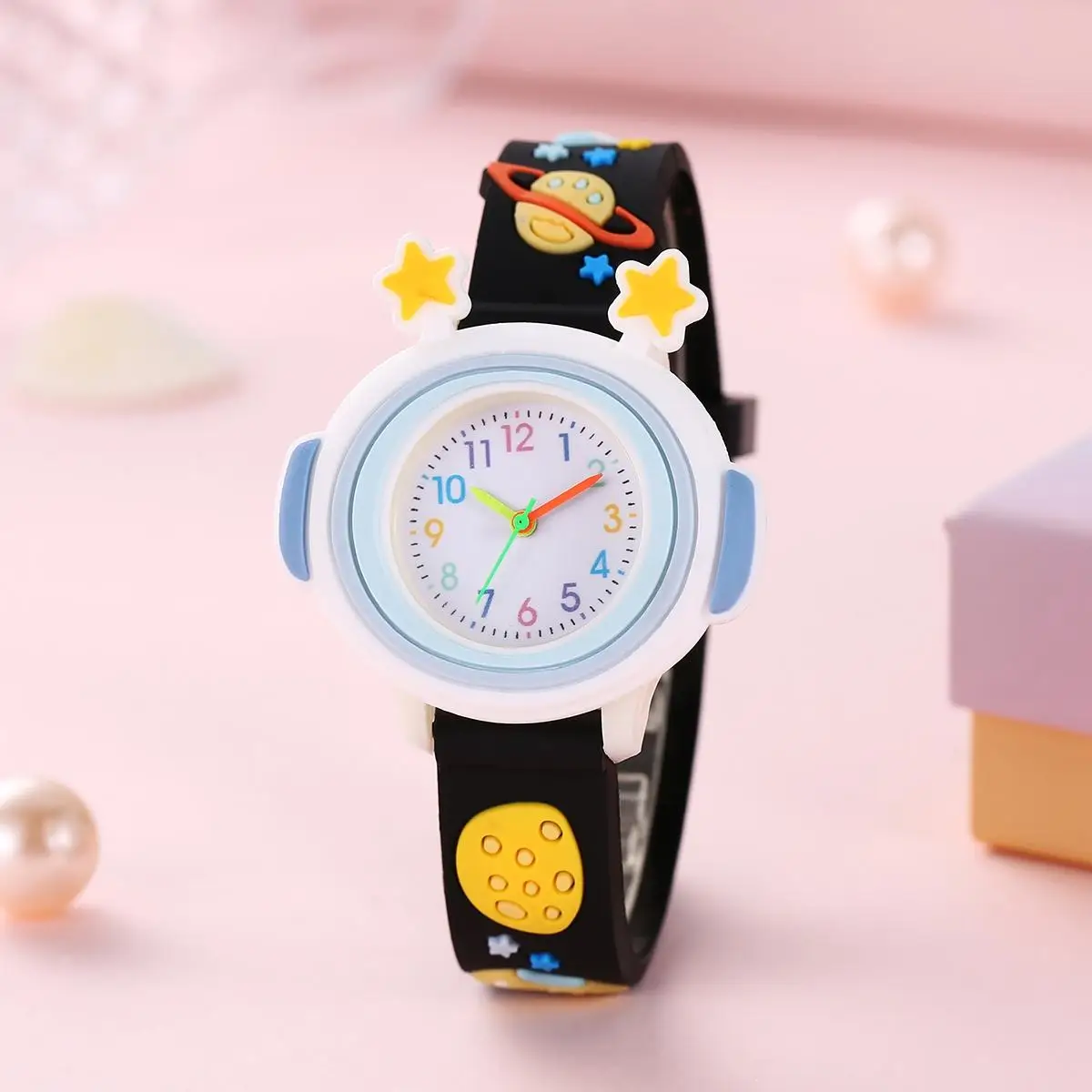 New Children\'s Cartoon 12 Digital Star Astronaut 3D Planet Watch