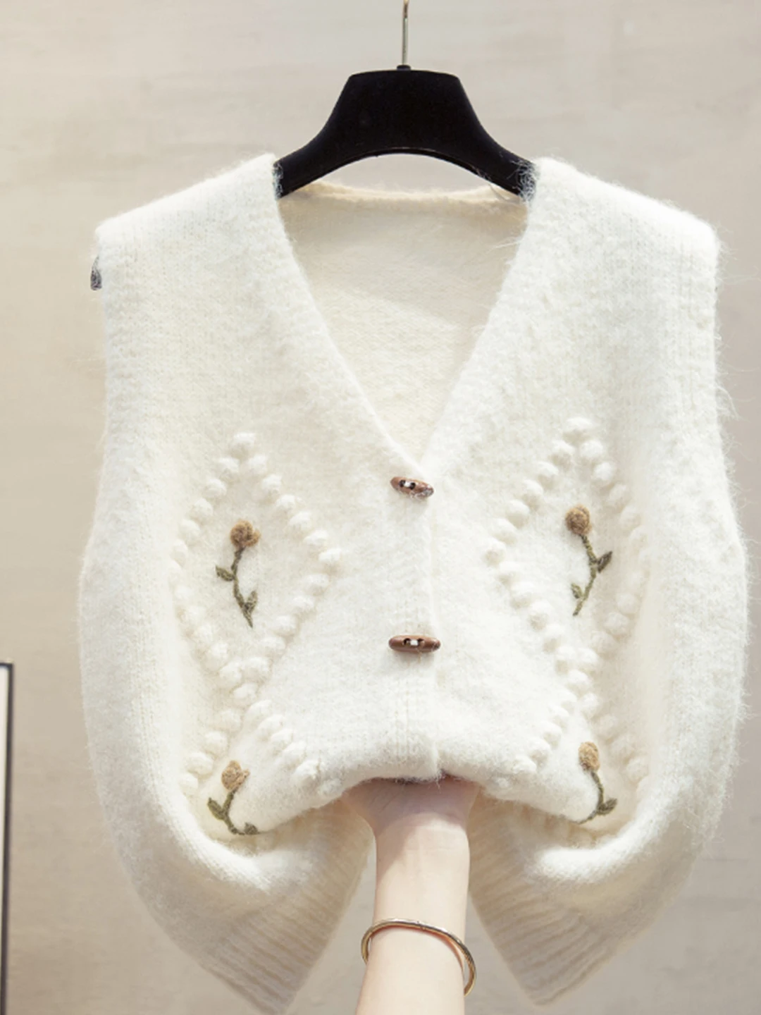 

Вязаный жилет с вышивкой в стиле ретро, женский модный свитер eep Camere с v-образным вырезом, кардиган, многослойный жилет, осень 2025, Новое поступление