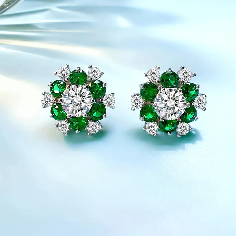 

Light Luxury and Niche Flower S925 Silver Earrings Set with High Carbon Diamonds, Elegant Engagement Women's Jewelry
