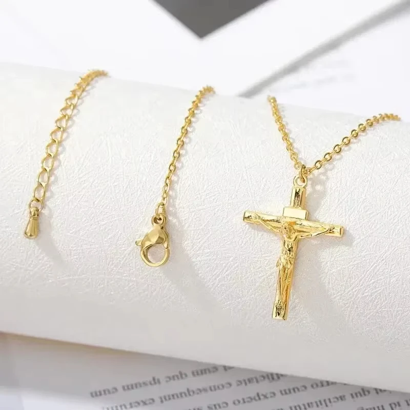 Unisex Cross Necklace Rust-Resistant Church Jewelry Gift Religious Pendant Necklace Non-Fading Stainless Steel Cross Necklace