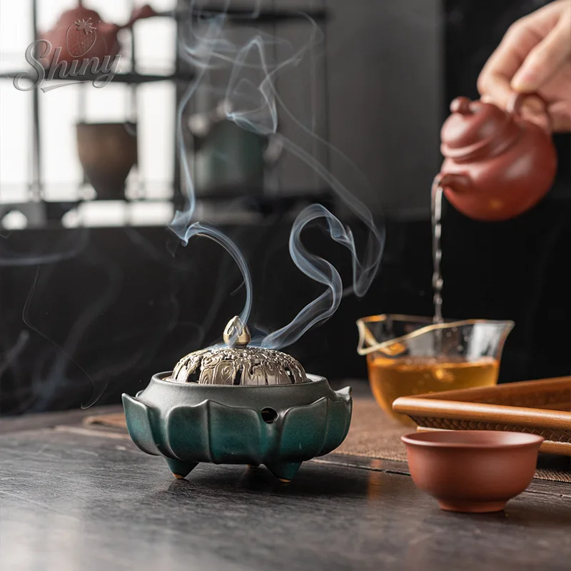 

Ceramic Lotus Aromatherapy Furnace Home Living Room Mosquito Repellent and Odor-proof Creative Interior Decoration