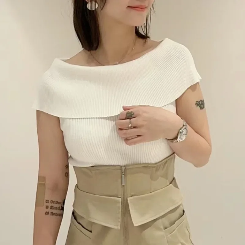 

Japanese Elegant Ropa Mujer Slash Neck Off Shoulder Roupas Feminina New Woman 2024 Tops Cuffs Sweater Fashion Simple Sueteres