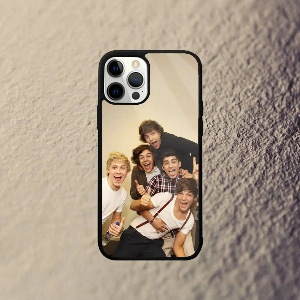 حافظة هاتف OD باند O-One Direction لهاتف iPhone 17,16,15,14,13,12,11,Pro,Max,Plus,Mini,SE4,E شحن لاسلكي Magsafe مغناطيسي