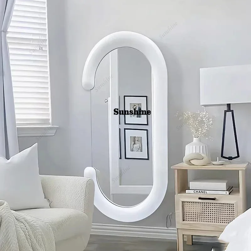 Korean Style Bedroom Mirror Cute Funky Oval Hanging Mirror Girls Aesthetic Vanity Wall Modern Espelhos Living Room Decorations