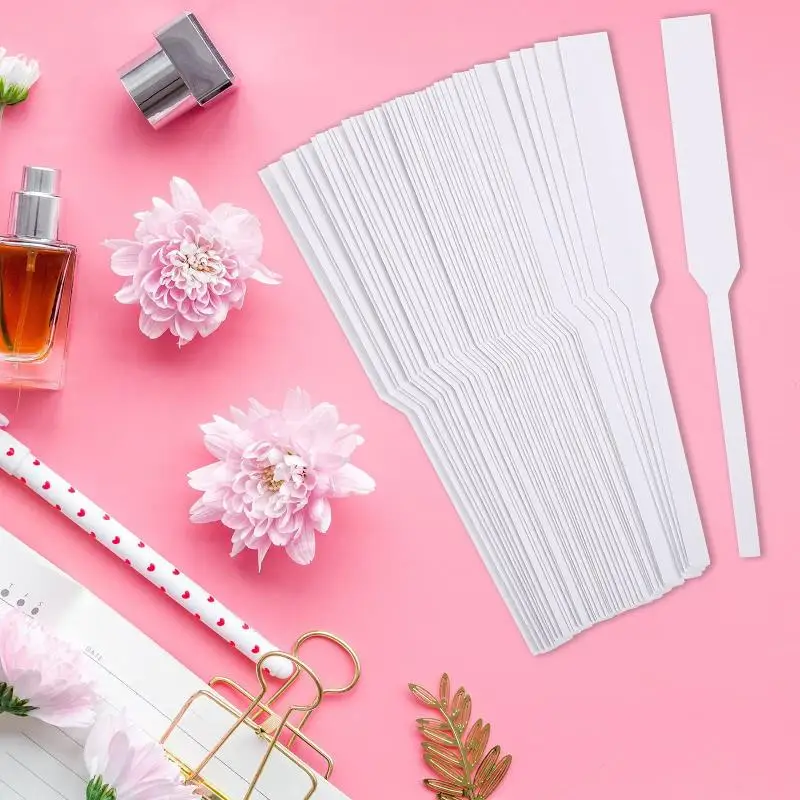 Picture 4: New 100Pcs Perfume Test Strips Perfume Blotter Strips Disposable White Perfume Test Paper Strips Multi-use For Essential Oils