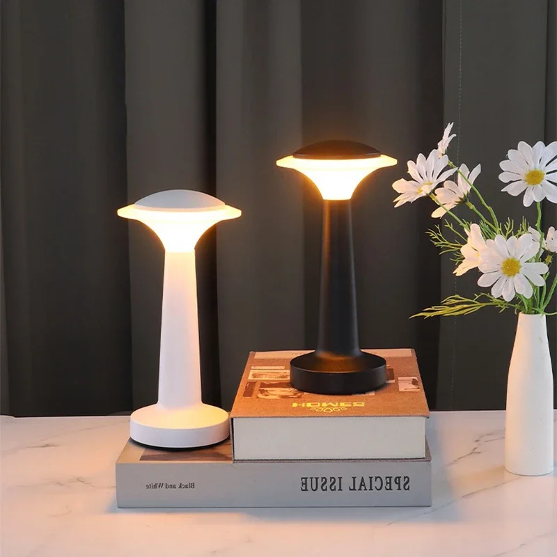 

Грибная светодиодная перезаряжаемая настольная лампа для спальни, прикроватный светильник, кофейня, ресторан, сенсорный переключатель, USB украшение, светодиодные настольные лампы