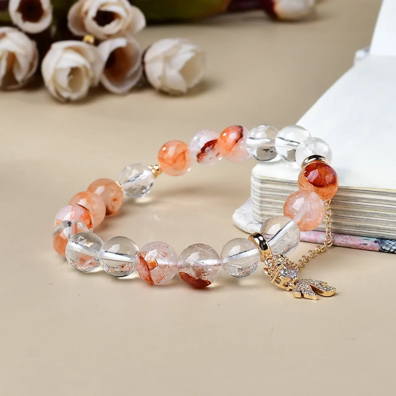 

Red Gum Flower White Crystal Small Fish Bracelet Women's Fashion Lucky Light Luxury Bracelet
