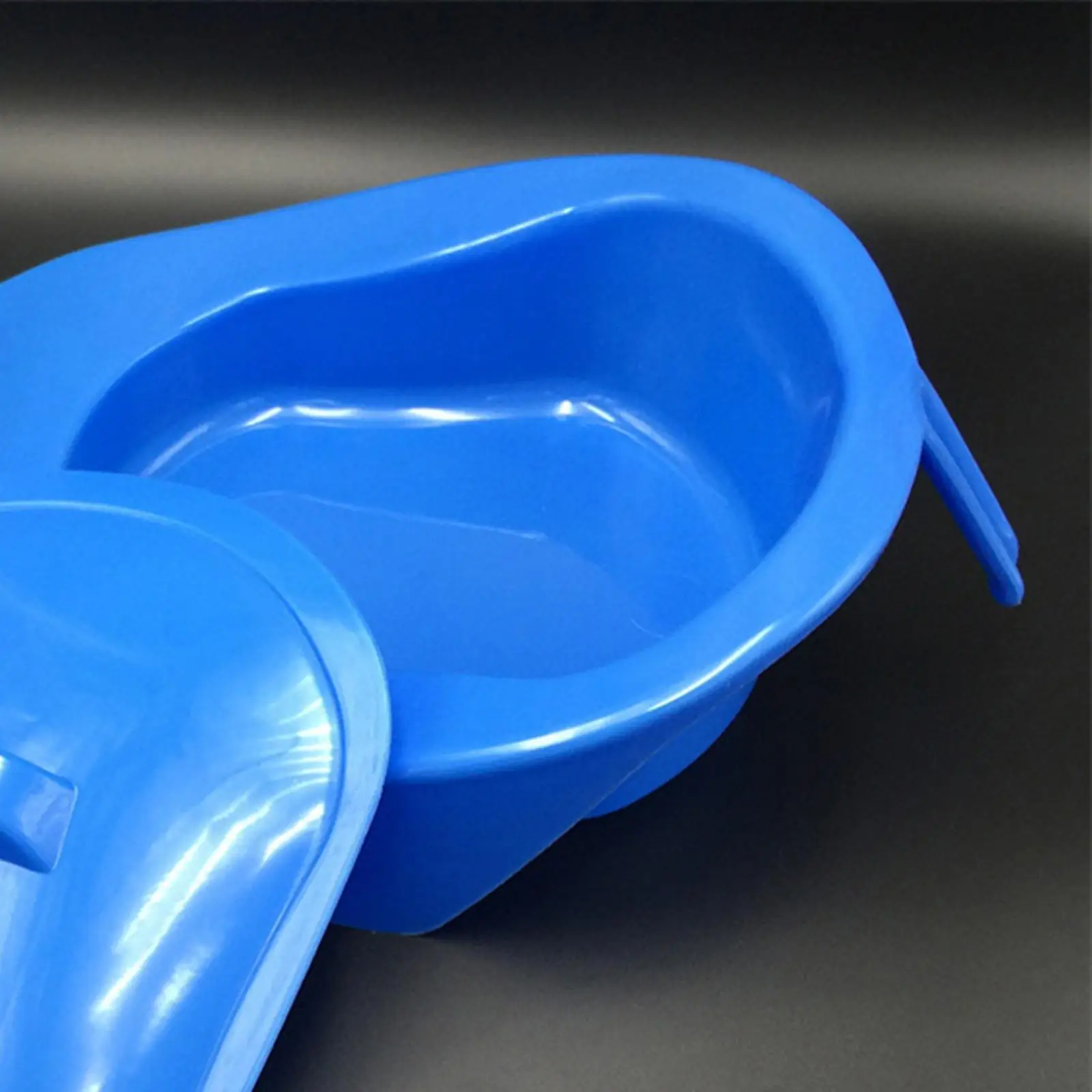 Blue Bedpan Bed Pan with Lid Handle for Bedridden Patient Women Men