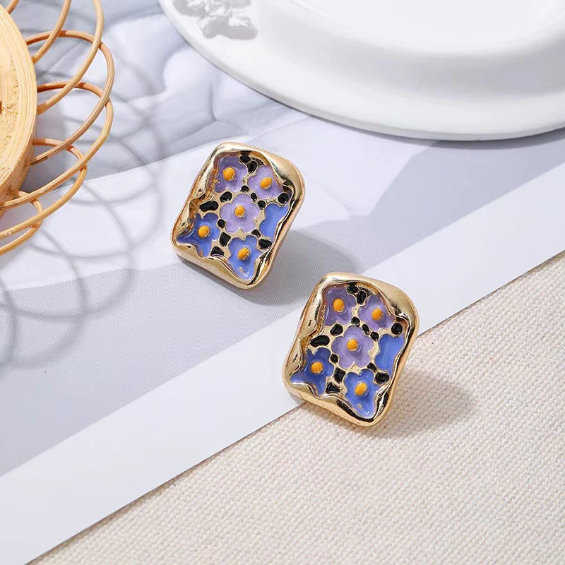 French retro niche irregular square enamel flower clip on earrings non pierced fresh personalized earrings for women Trendy 2023