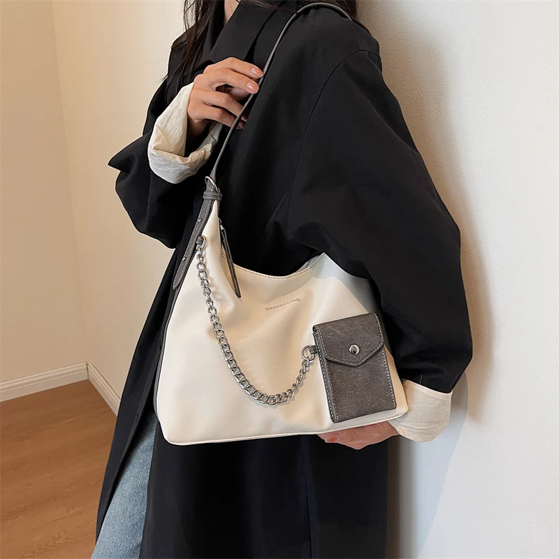 Umod Fashion Hobo borse a tracolla per donna Chain Decor Soft PU Pure Color Casual Street Shopping Tote Bag 2023 ultime borse