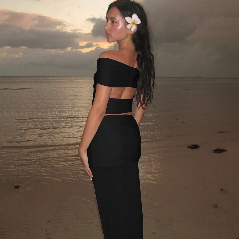 Letni zestaw damski 2025: seksowny top tuba bez pleców i długa spódnica, dwuczęściowy komplet.