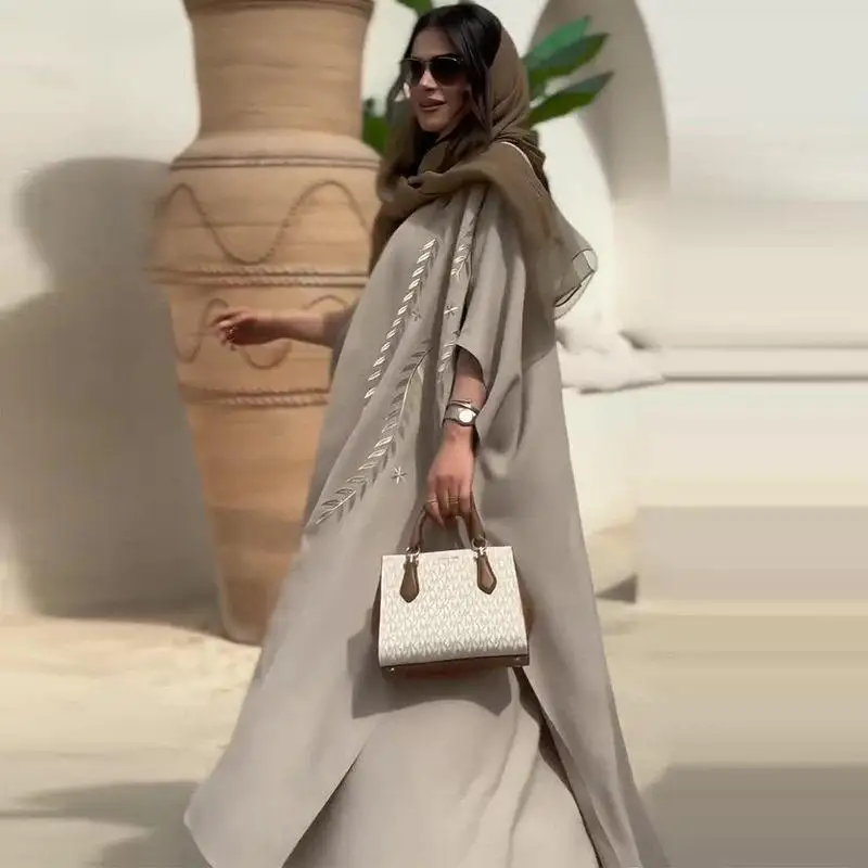 

Fall 2025 New Arrival Women's Loose Long Sleeve Diamond Embellished Commute Fashion Two-Piece Set Elegant Bridal Party Wear