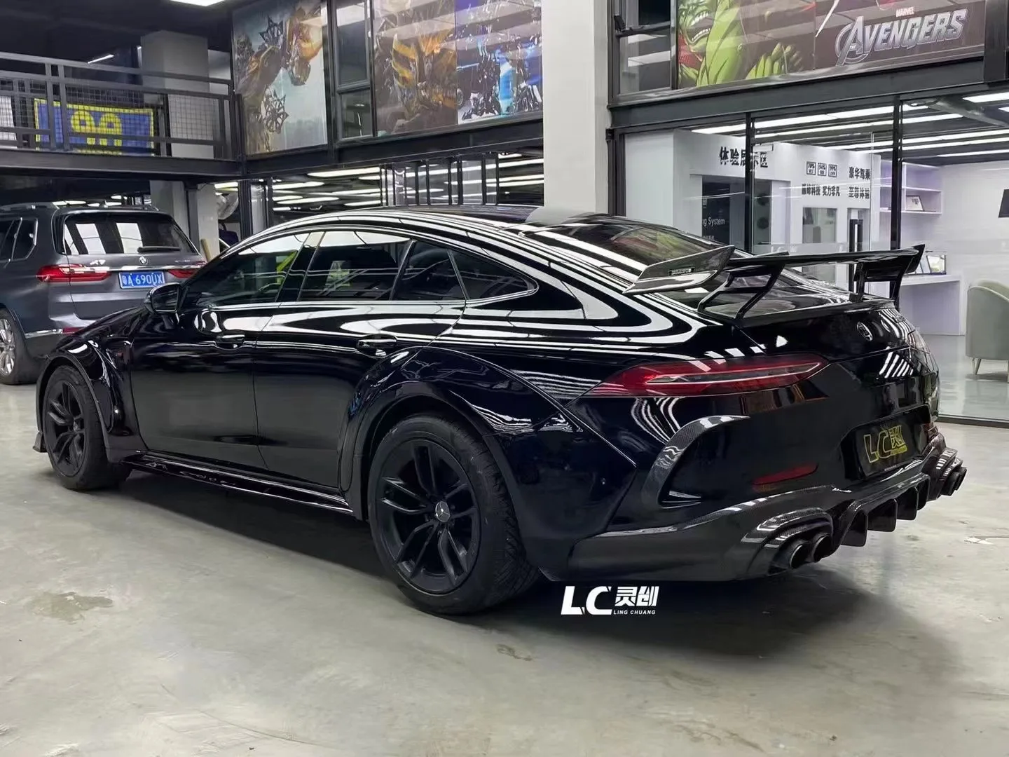 

Подходит для спойлера из углеродного волокна Mercedes-Benz AMG GT50 GT53 GT63 RT900