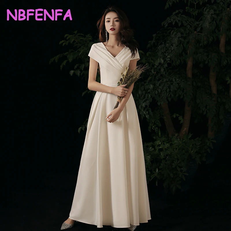 White Evening Dresses 2024 New Autumn and Winter Banquet Satin V-neck Light Wedding Gowns Travel Photo Vestidos De Novia