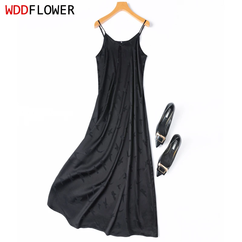 

Женская сорочка из 93% тутового шелка, 7% спандекса, черный жаккардовый шелк, регулируемые бретели, V-образный вырез, длинное платье миди M1396