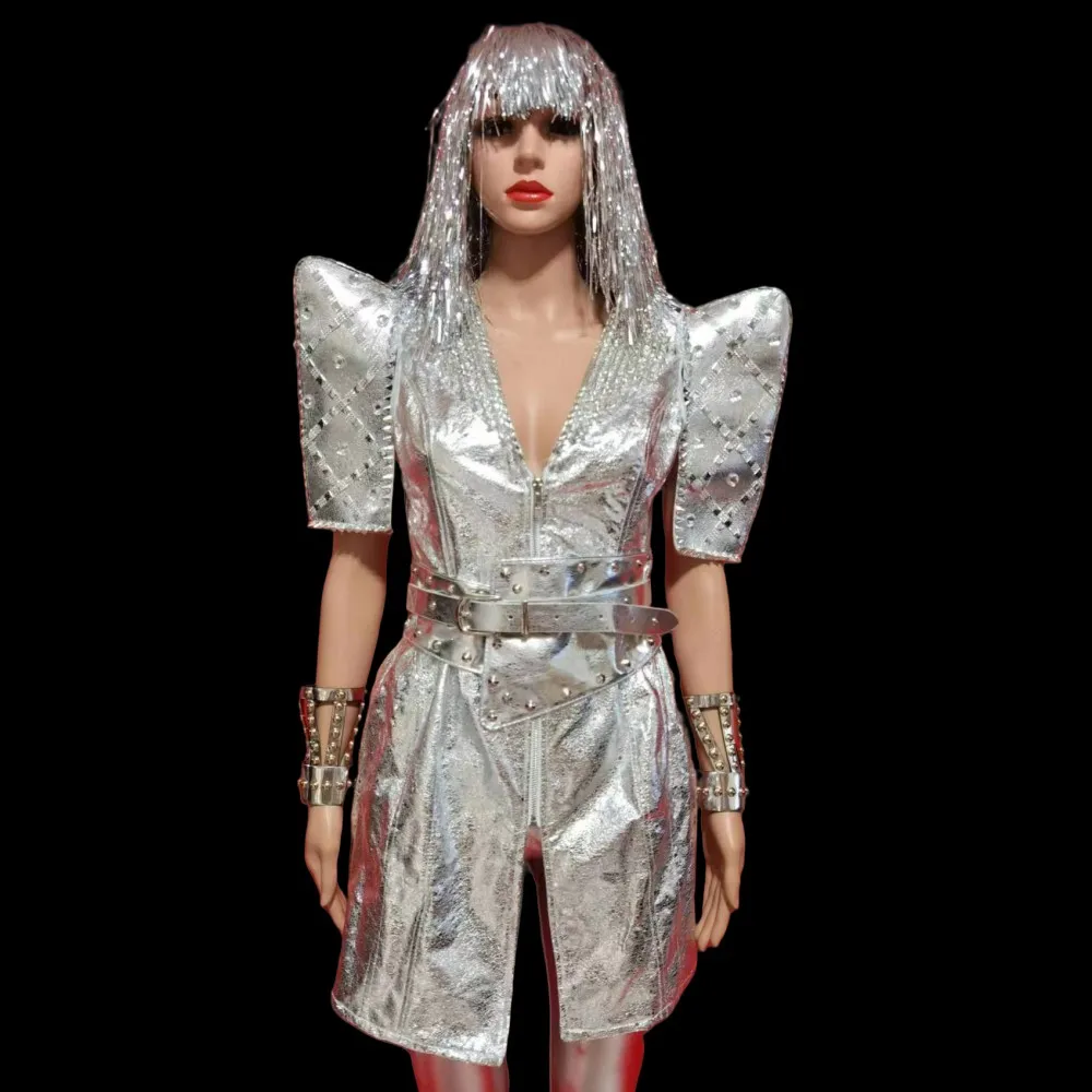 Abrigo con hombreras y remaches de charol plateado para mujer, abrigo para Bar, club nocturno, cantante, concierto, puesta en escena, disfraz de Drag Queen