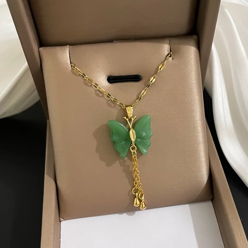 New Elegant Vintage Green Butterfly Pendant Stainless Steel Necklaces For Women Korean Fashion Female Temperament Clavicle Chain