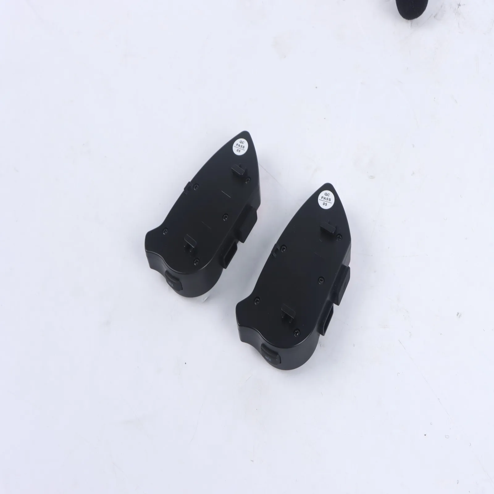 Y80-2x ميكروفون صلب اتصال داخلي مزدوج لسماعات خوذة الدراجات النارية العالمية BT5.0 800M المدى #4