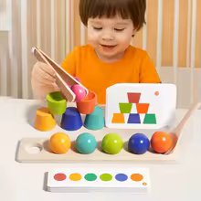 Tour Montessori des Boules Colorées