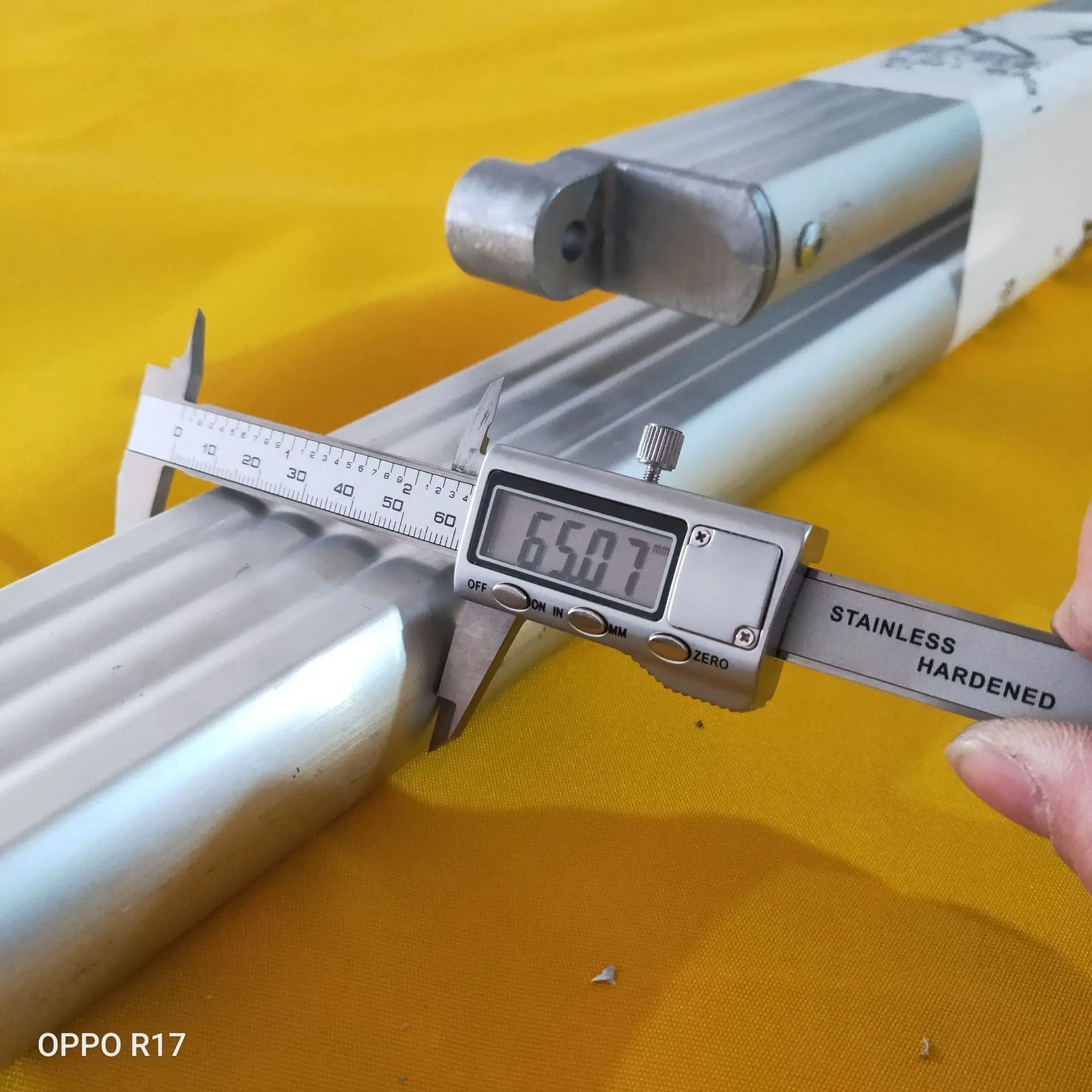 Thickened and Bold Aluminum Alloy Telescopic Canopy, Hand-Cranked Commercial, Electric Outdoor Courtyard Canopy, Rain Cover
