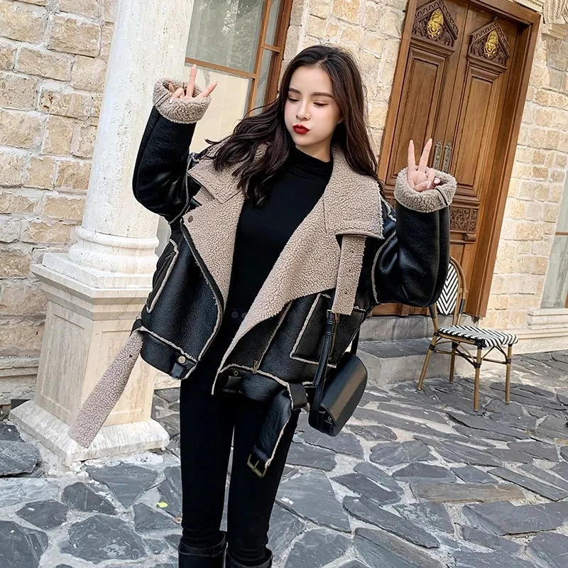 

Winter Plus Velvet Motorcycle Leather Jackets Women's Lamb Fur One Short Overcoat Fashion Loose Thicken Warm Leather Jacket