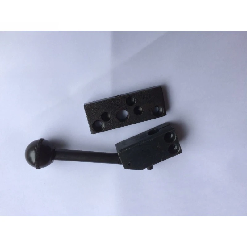 Taiwan rocker arm vertical milling machine milling head accessories, machine head accessories, vertical steel head gear shift