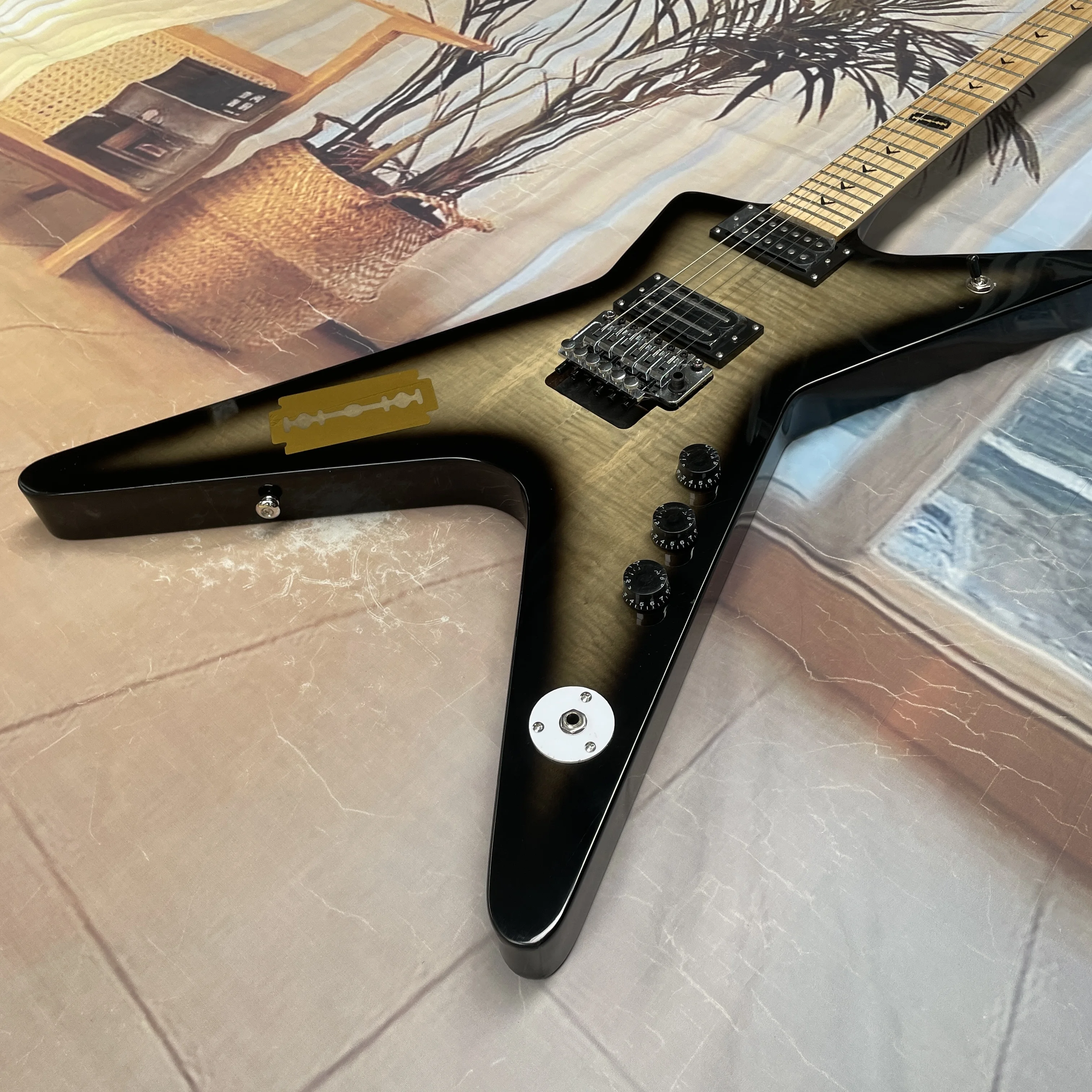6-string electric guitar gradient smoked finish,tiger-stripe veneer,natural maple fretboardguitars,and metal enthusiast guitarra view 2
