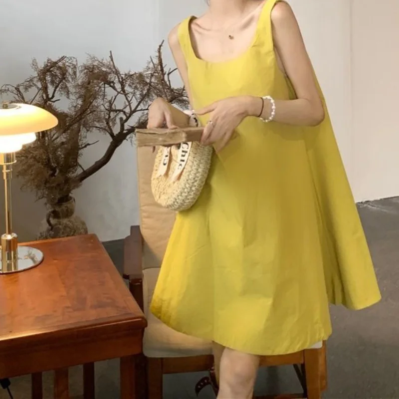 ชุดเดรสผู้หญิง ดีไซน์ไม่ซ้ำใคร สำหรับฤดูใบไม้ร่วงและฤดูหนาว แขนยาว ผูกโบว์ จับจีบ ผ้าชีฟองบางเบาพลิ้วไหว ทรงวงกลม ระบายพลิ้วไหว สไตล์สุภาพ เหมาะสำหรับใส่ไปทำงาน