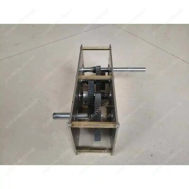 Hand Crank Generator Speed Increasing Gear Box Can Be Customized Wind Hydraulic Transmission Gear Set Gearbox Reduction Box