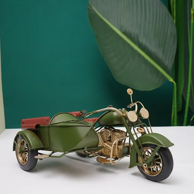 

Decorative items with a preference for tricycles, industrial style, Republic of China desktop cars, miniature models, and