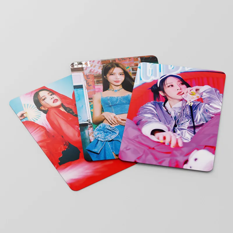 54pcs/set Kpop MAMAMOO ILLELLA Splash In The Water Lomo Cards High Quality HD Photo Album Card Postcard Photocards Fans Gift