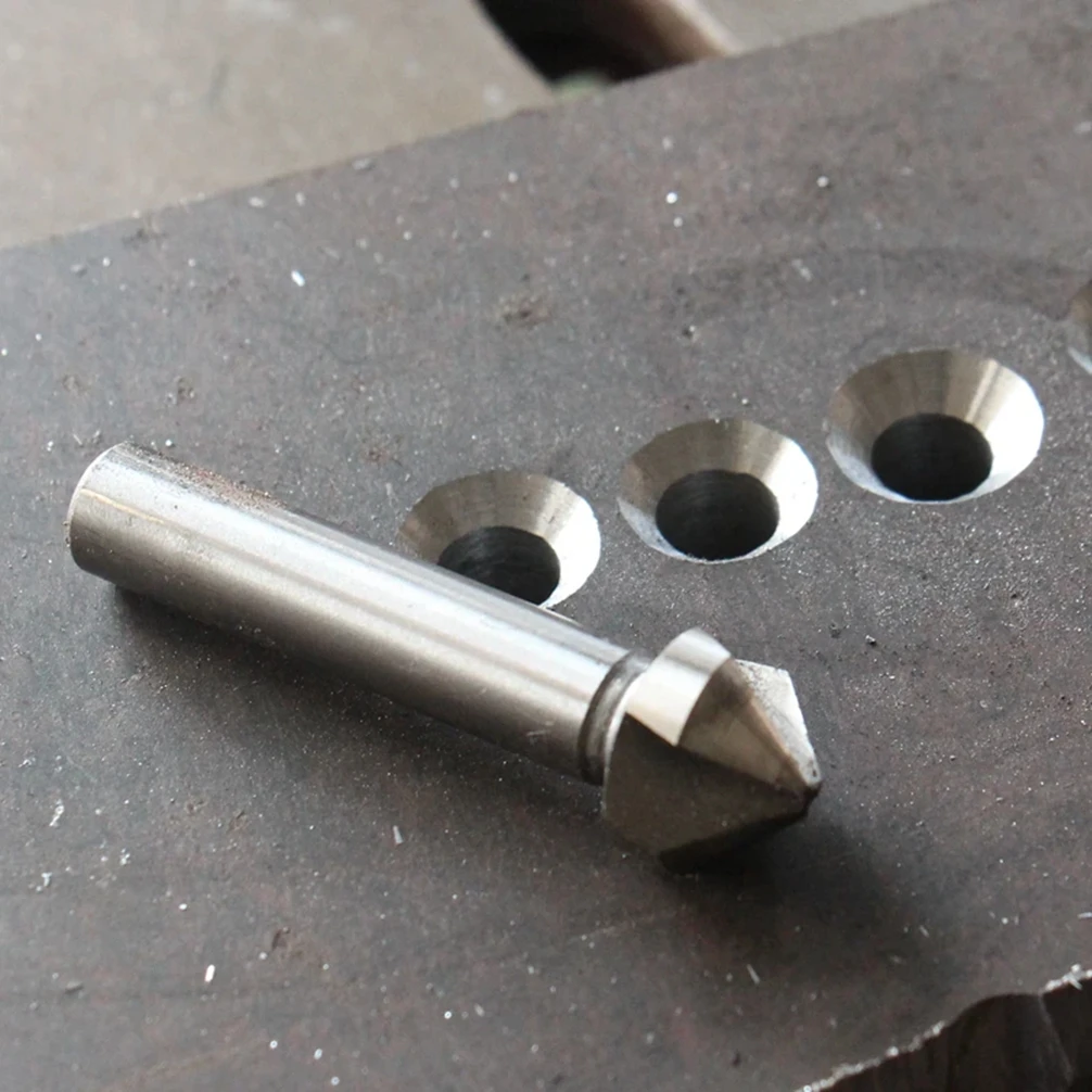 4,5-50 mm 3-Schneiden 90-Grad-HSS-M2-6542-Senker-Fasenbohrer für Edelstahl und Aluminiumlegierungen – Detail 2