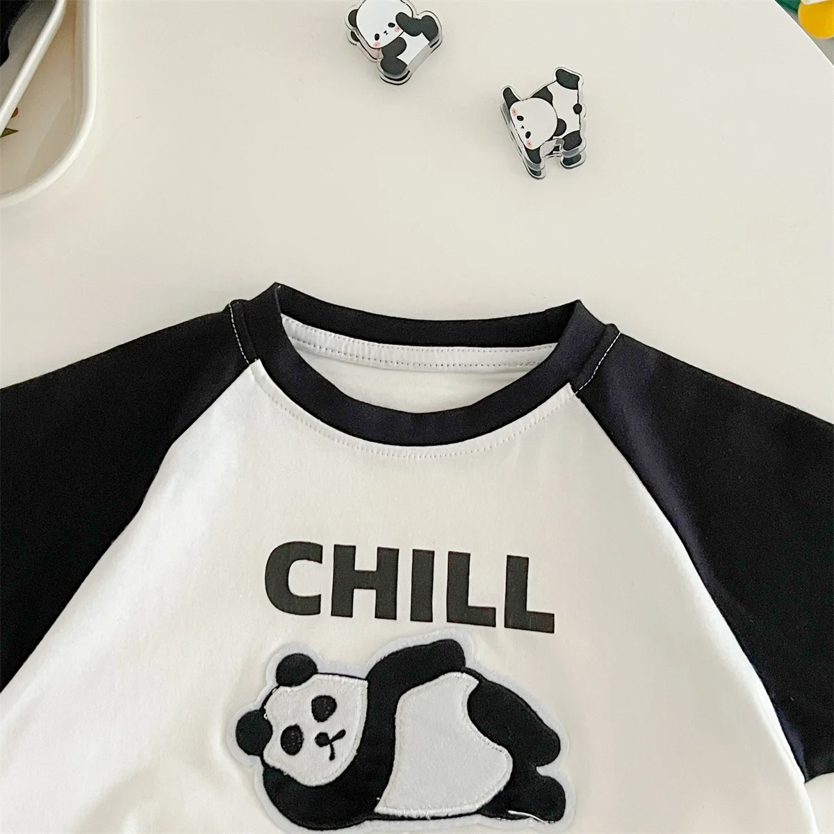 Genuine 0-2 Years Old Baby Triangle Clothing Rompers Cotton Soft Fashion Patchwork Color Panda Clothing Climbing Suit Bodysuits