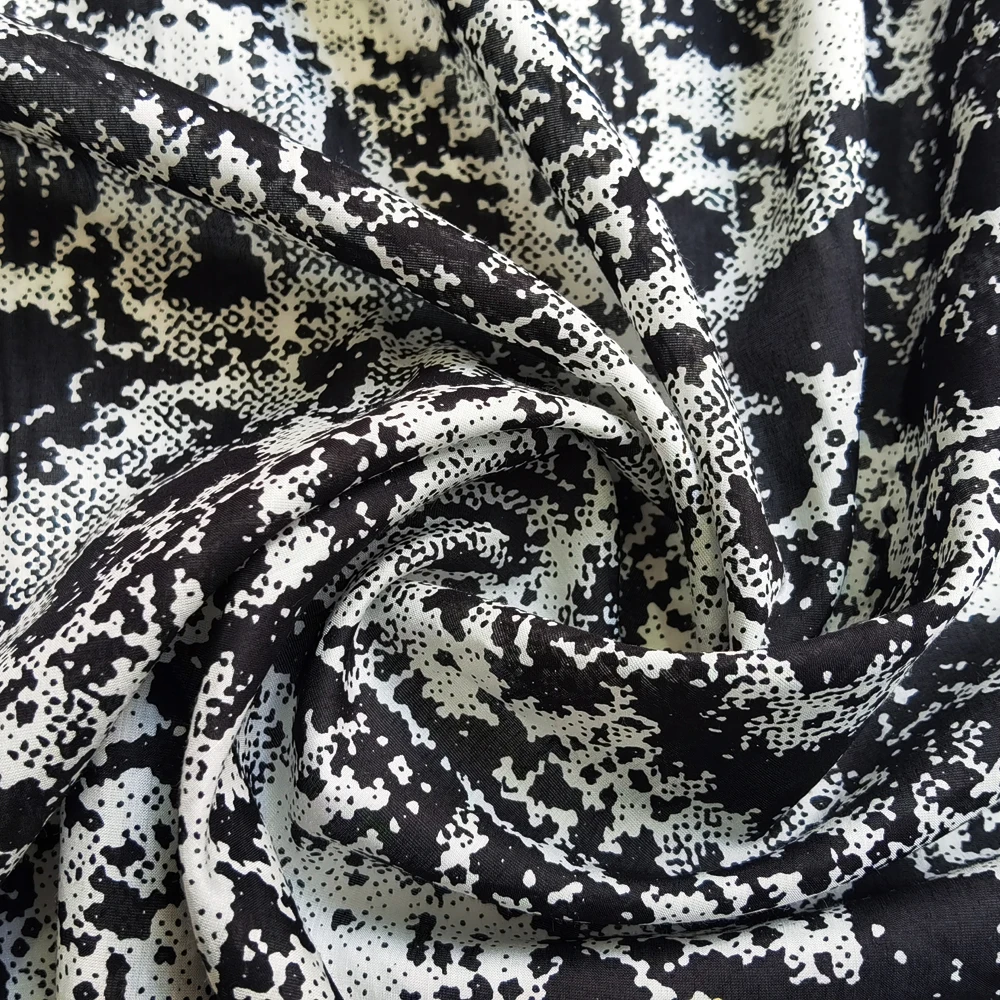 45'' Wide By Meter Black White Abstract Pattern Silk Cotton Fabric Natural Dress Shirt Material