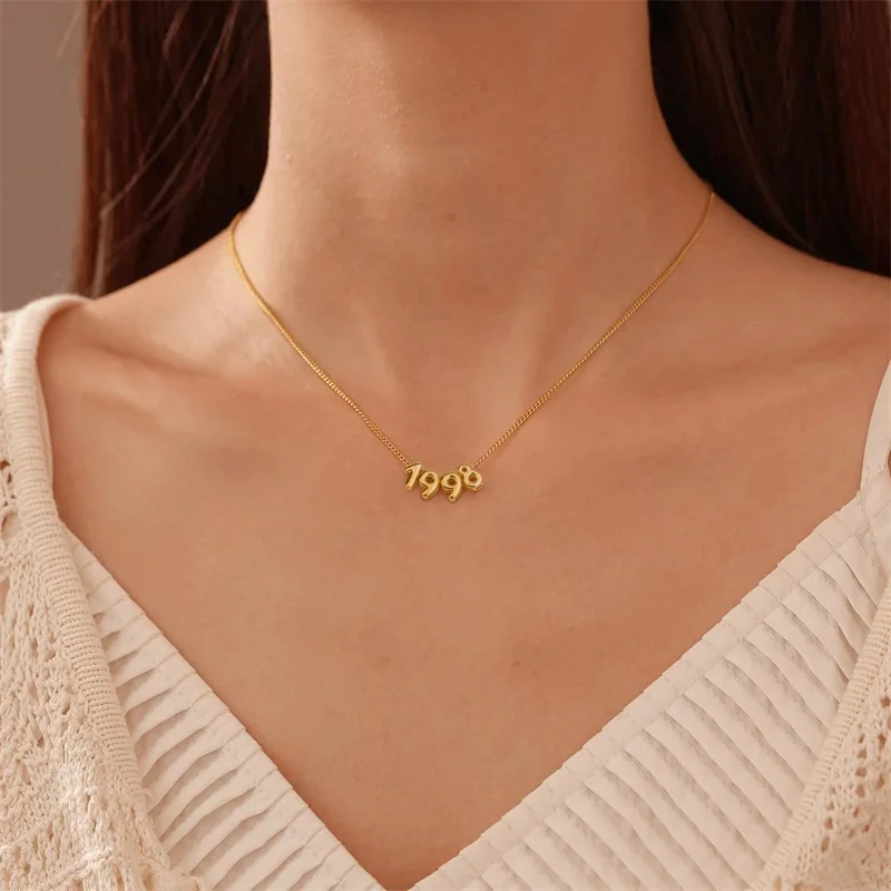 Imagen 6: Collar personalizado con letras de burbujas en 3D, collar con nombre personalizado, inicial de A-Z, collar de globo chapado en oro de 18 quilates, regalos para mujeres y niñas