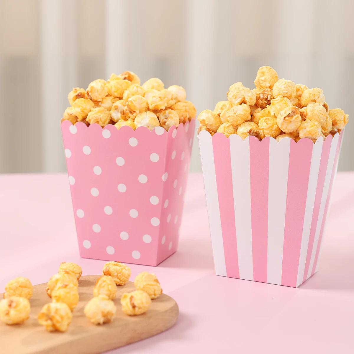10 Uds. Cajas de palomitas de maíz de papel a rayas blancas y rosas, bolsas de recuerdo de dulces de maíz Pop, vajilla para fiesta de película de cumpleaños y boda, cajas de aperitivos
